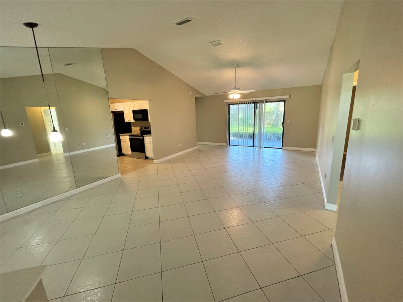 8908 Exposition Dr photo 4