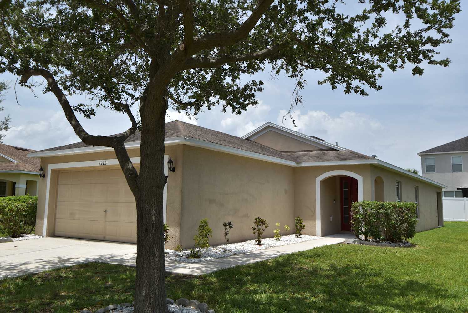 8222 Summer Wood Ln photo 2