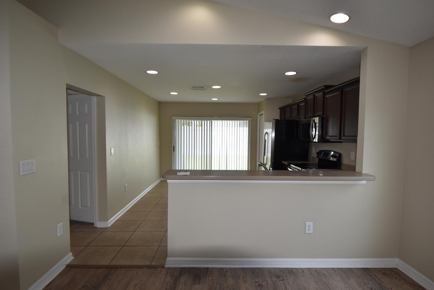 8222 Summer Wood Ln photo 5