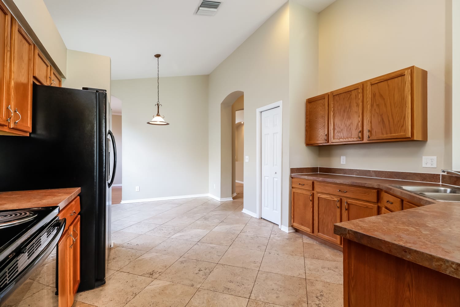 10605 Noah Ct photo 4