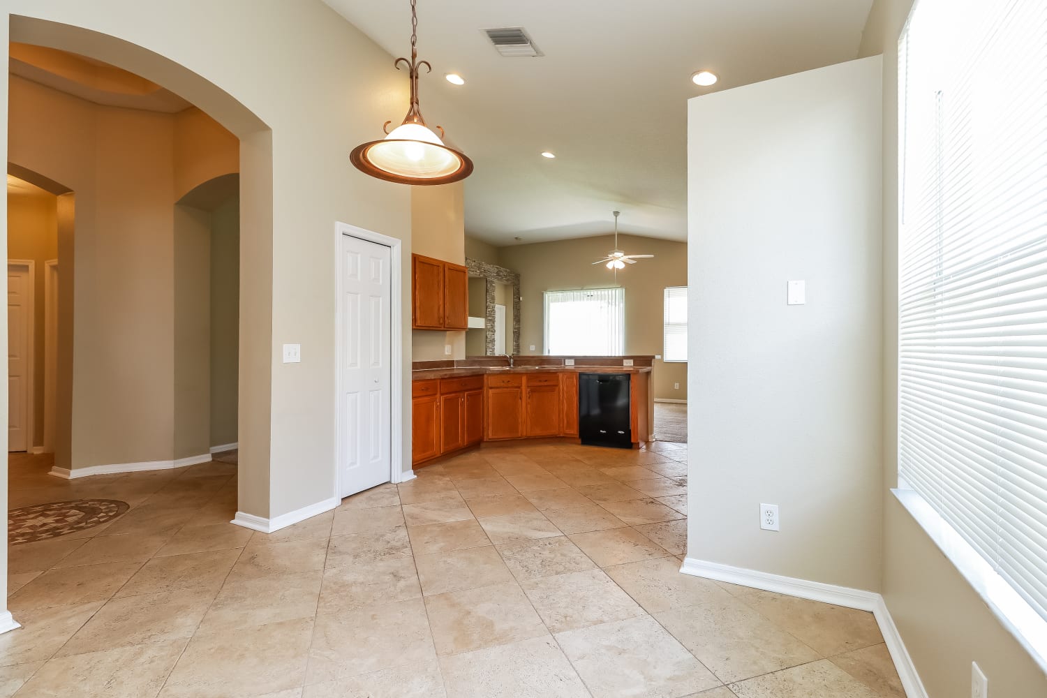 10605 Noah Ct photo 3