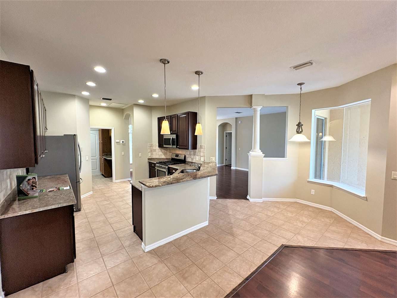 7317 Loblolly Bay Trl photo 4