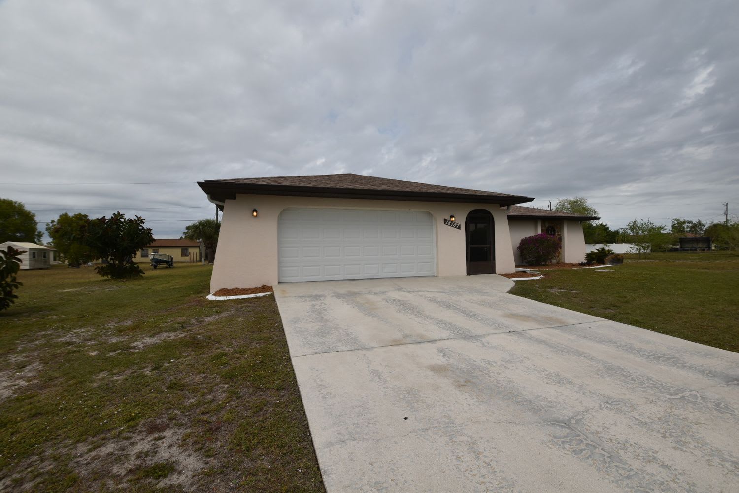 18187 Petoskey Cir photo 2