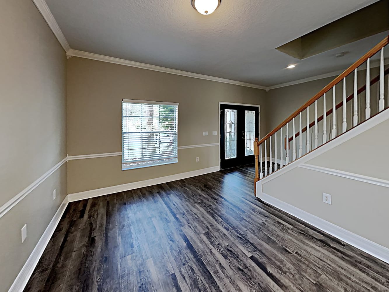 16106 Bridgepark Dr photo 4