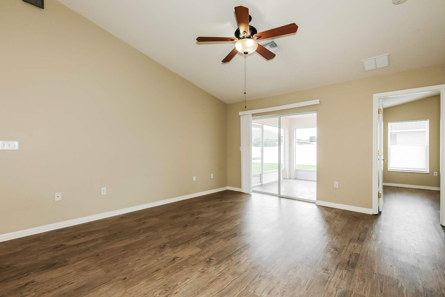 8749 Pebblebrooke Way photo 5