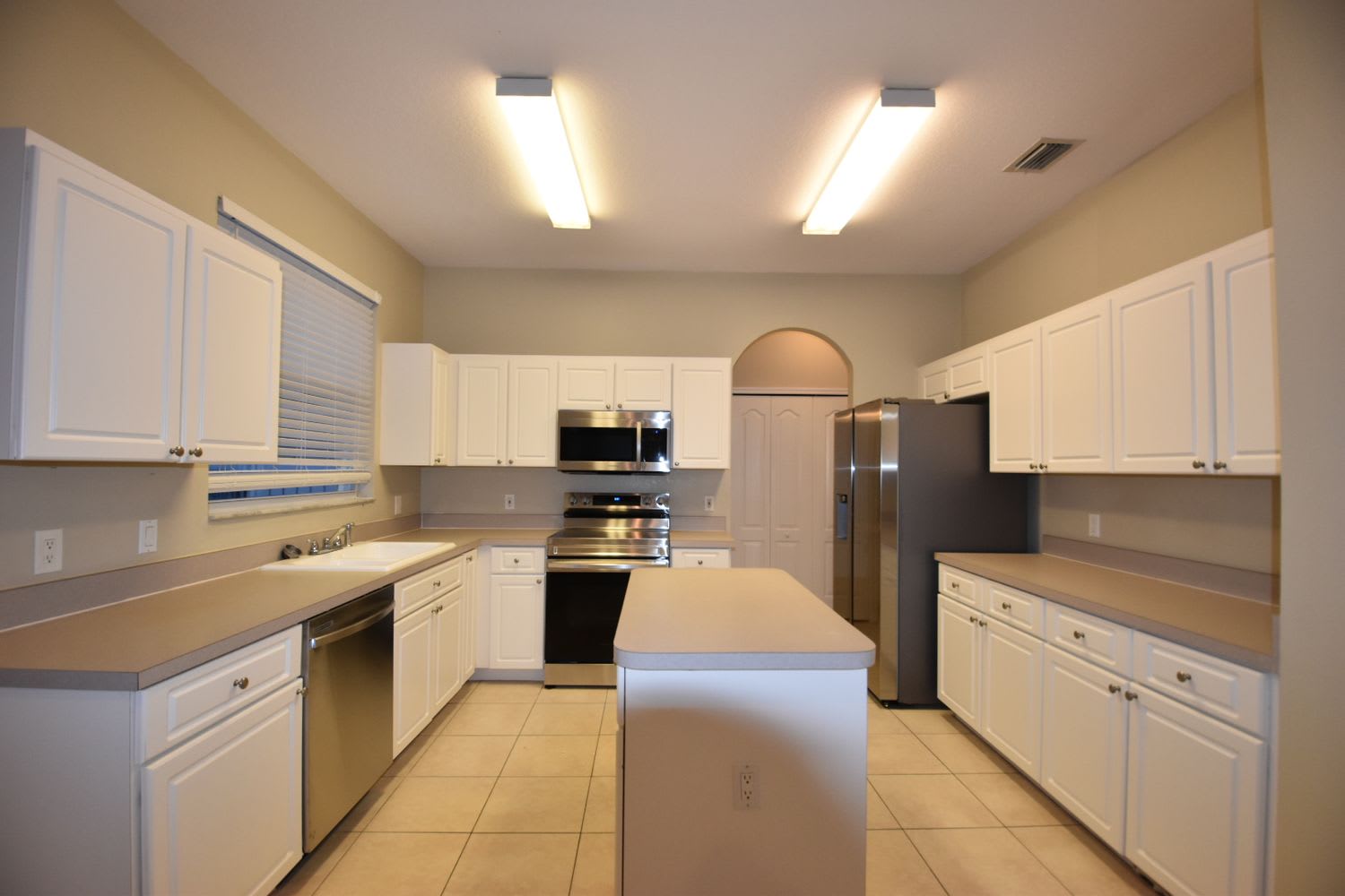 3409 Gray Whetstone St photo 5
