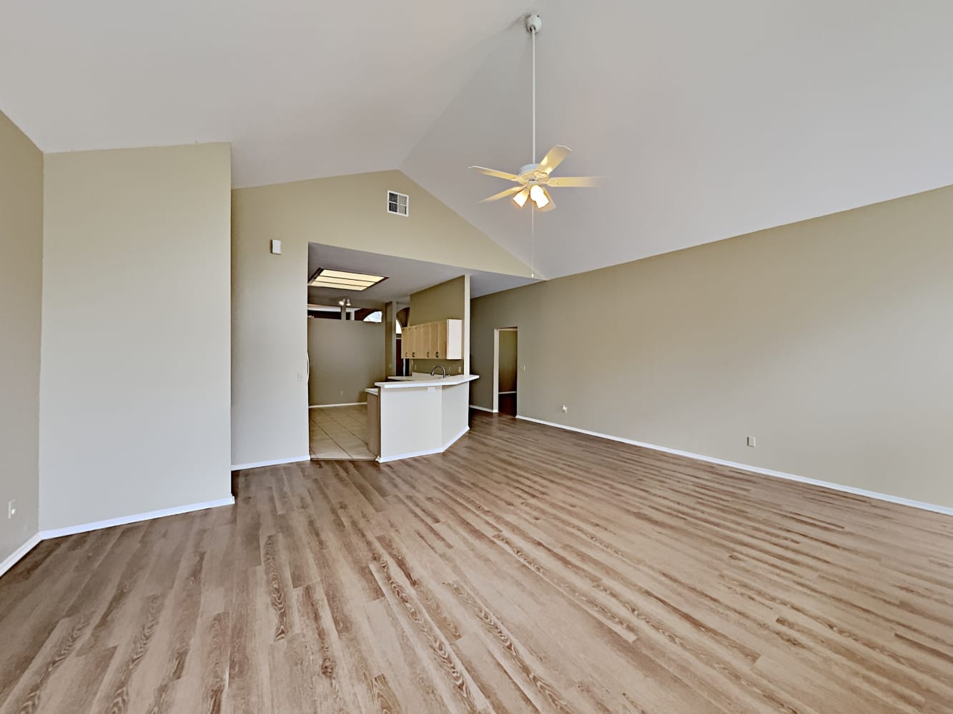 9641 Norchester Cir photo 5