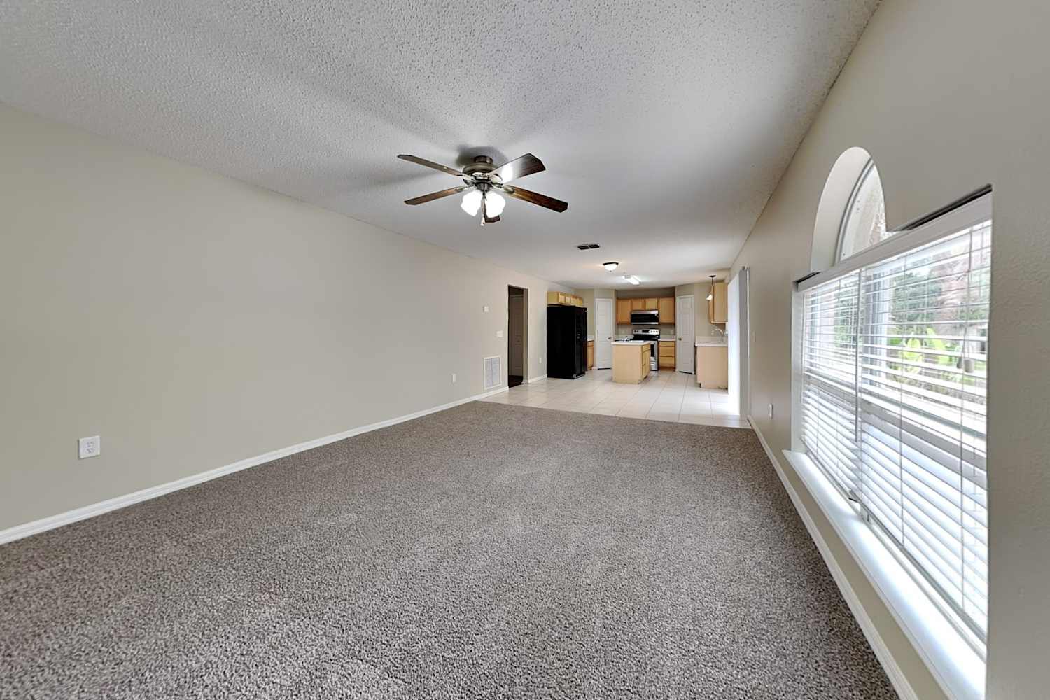 1701 Alhambra Crest Dr photo 5