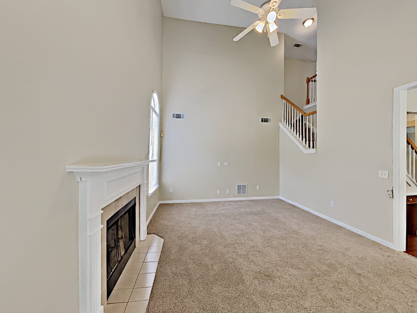 2423 Camata Pl photo 4