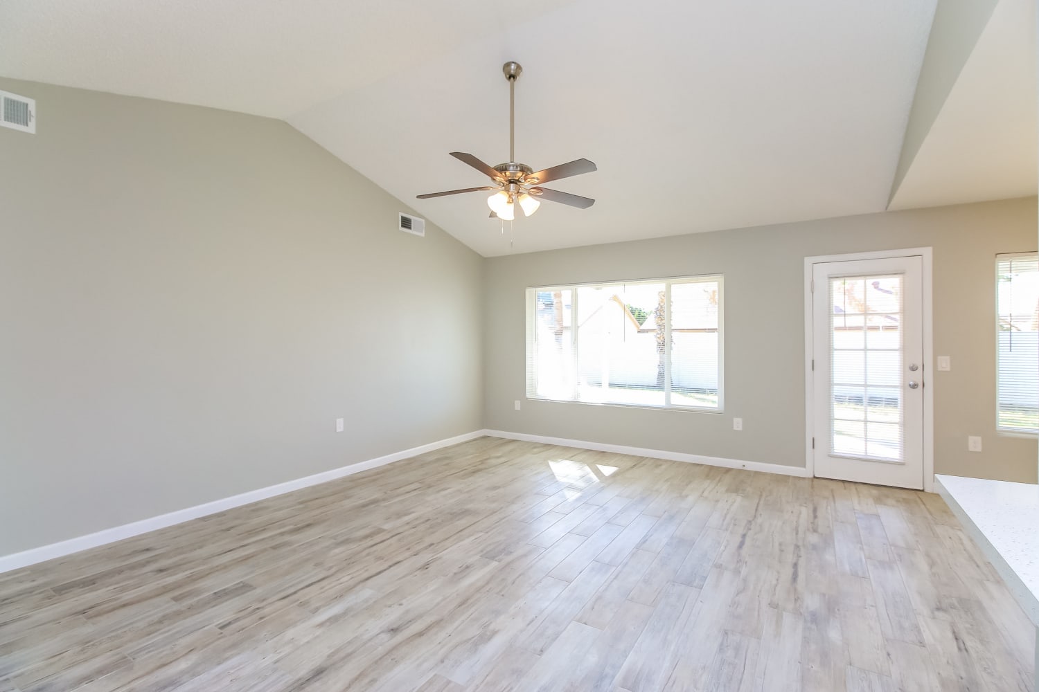 6145 E Covina Road photo 4