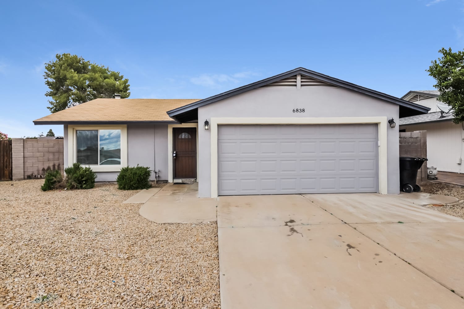 6838 W Ocotilla Ln Peoria, AZ 85345 photo 2