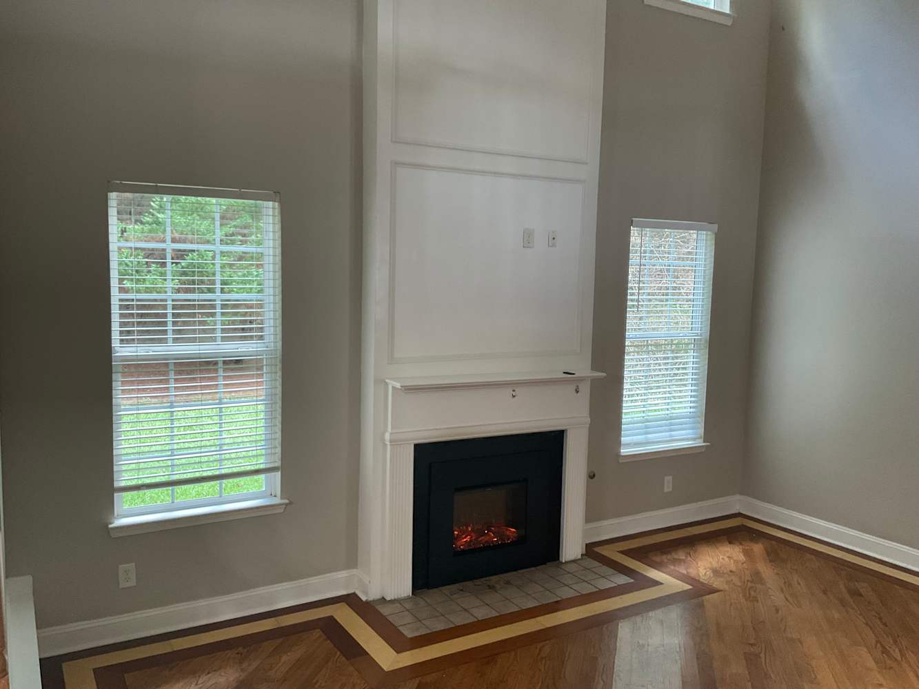 2600 Austin Ridge Dr photo 2