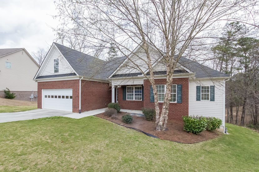 3640 Cedar Springs Ln photo 2