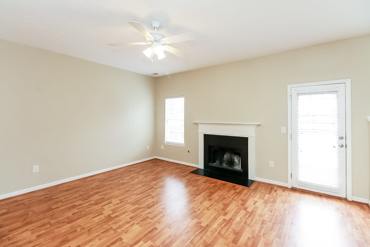 34 Churchill Park Dr photo 3