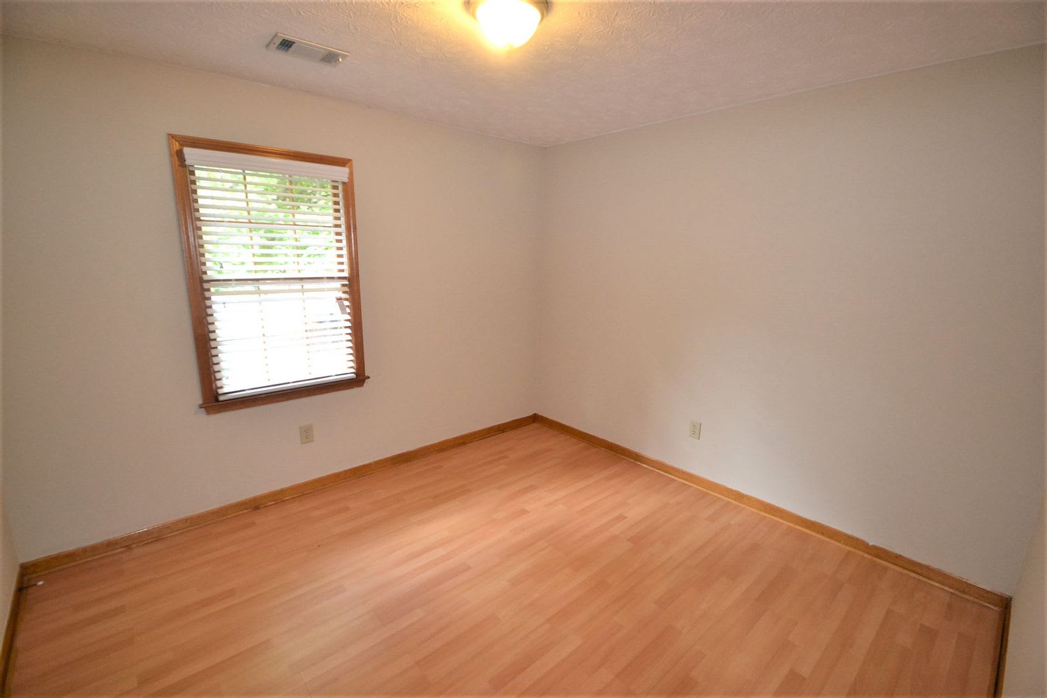 2170 Lost Forest Ln SW photo 5