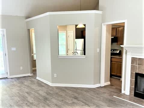 7259 Brittany Way photo 4