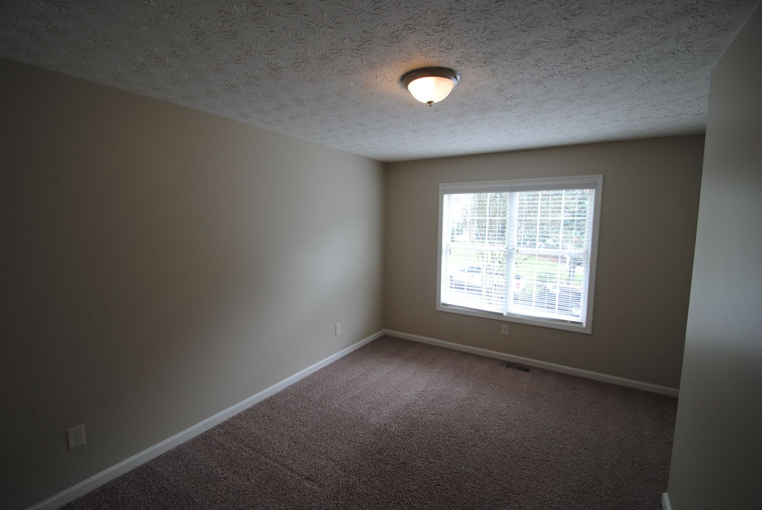 1354 Windage Ct SW photo 4
