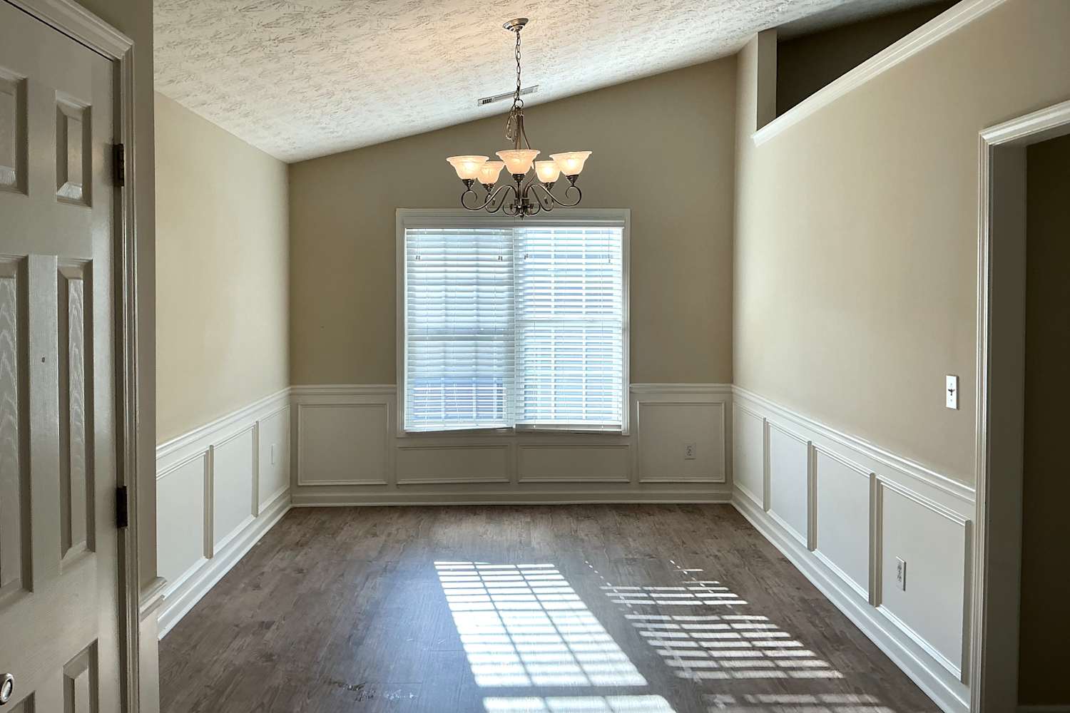 60 Green Gables Dr photo 4