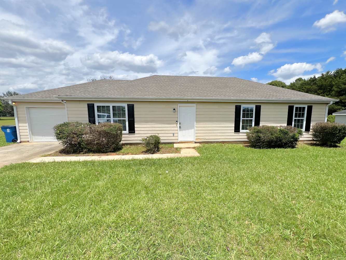 2730 Moon Rd photo 2