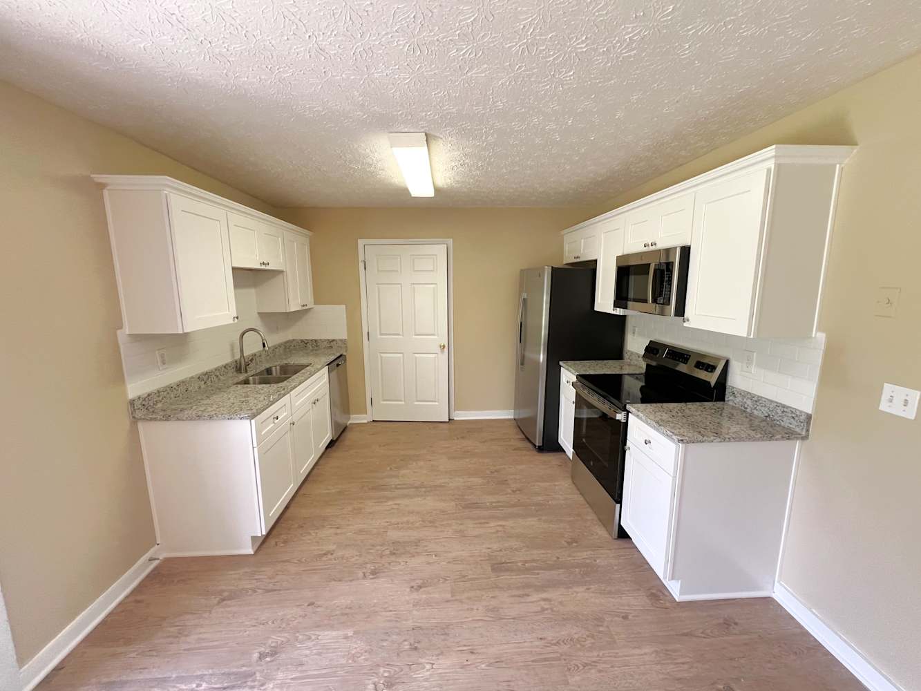 2730 Moon Rd photo 4