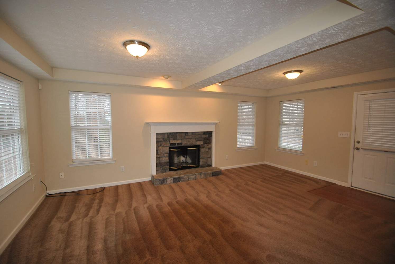 65 Shelby Oaks Trl photo 2