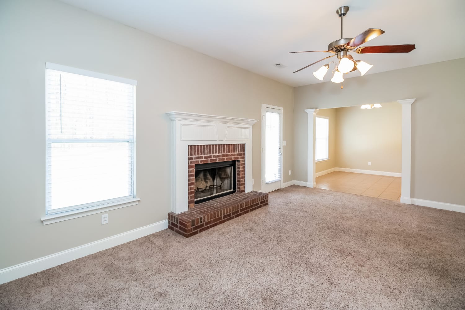 154 Shoal Park Dr photo 5