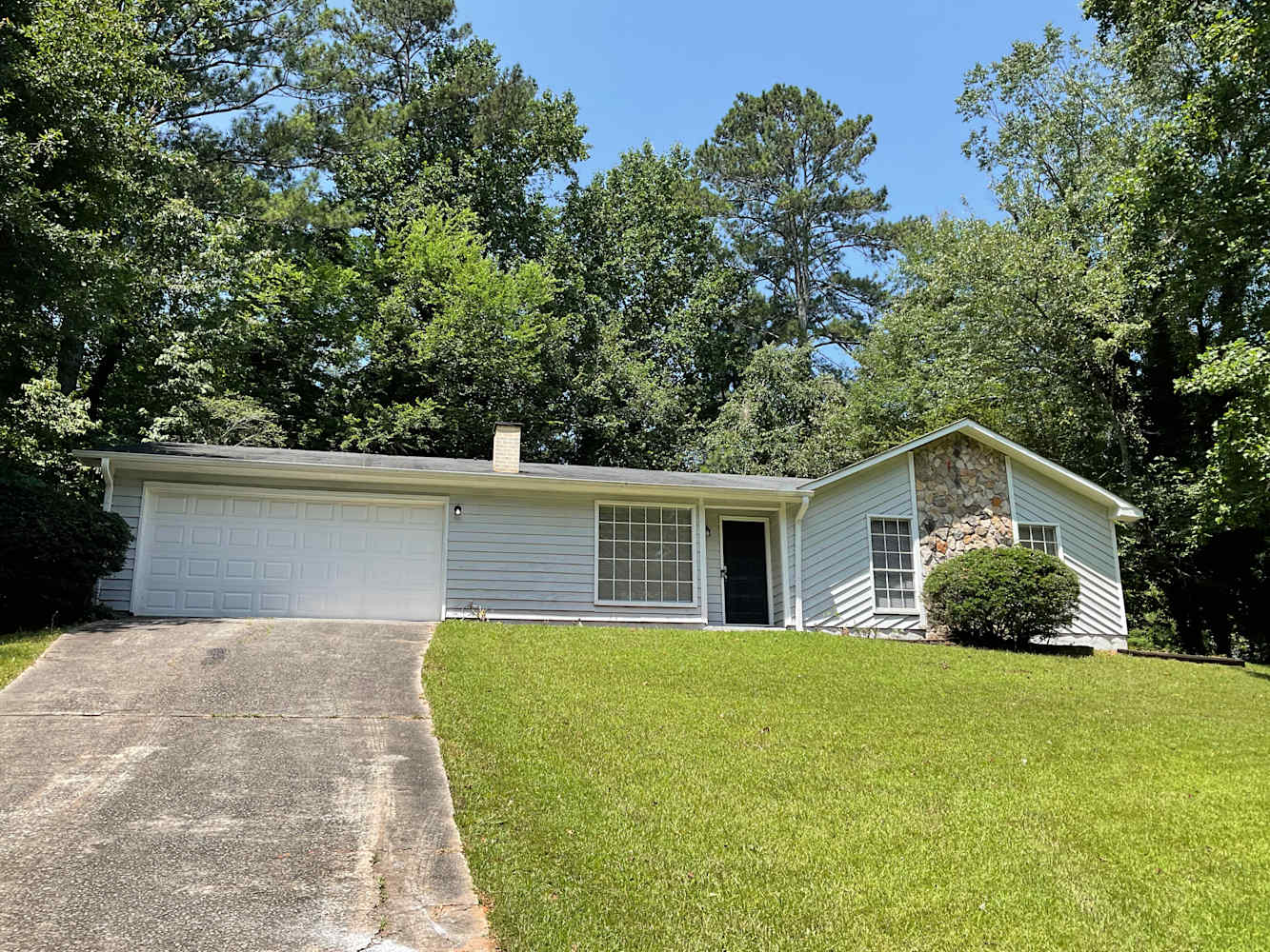 4723 Jamerson Creek Ct photo 2