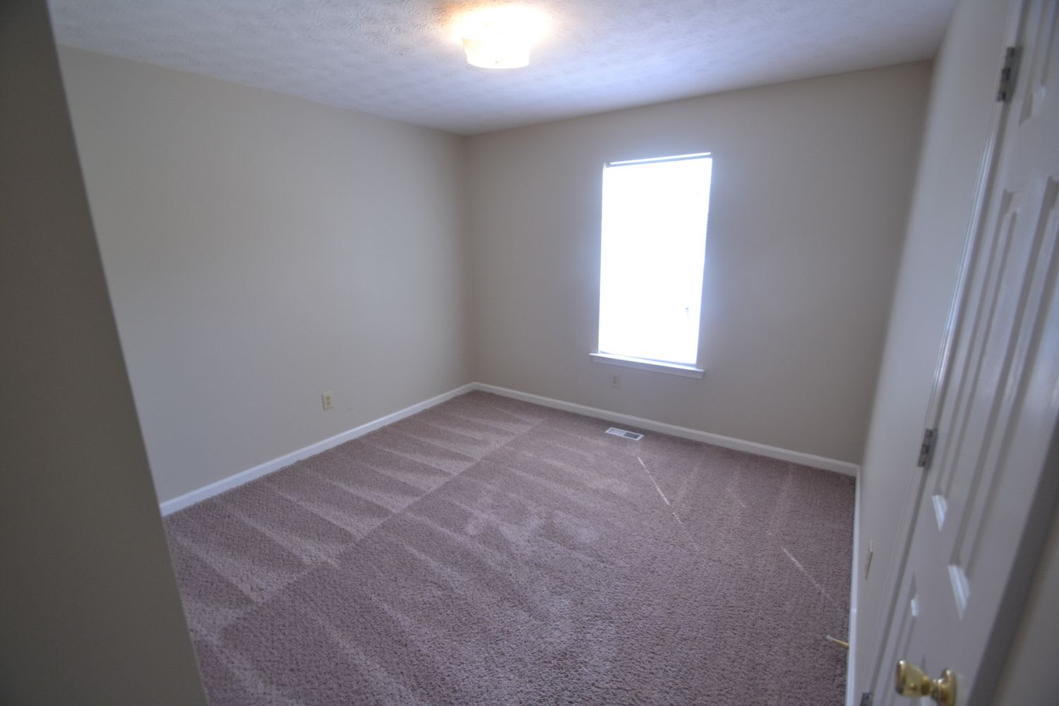 74 McKinley Ct photo 3