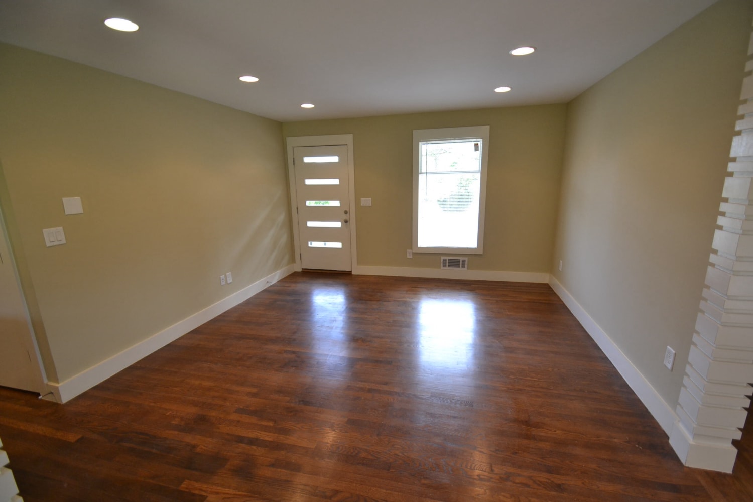 2020 Rodeo Ct SE photo 4