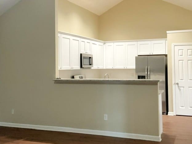 39 Aberdeen Ct photo 4