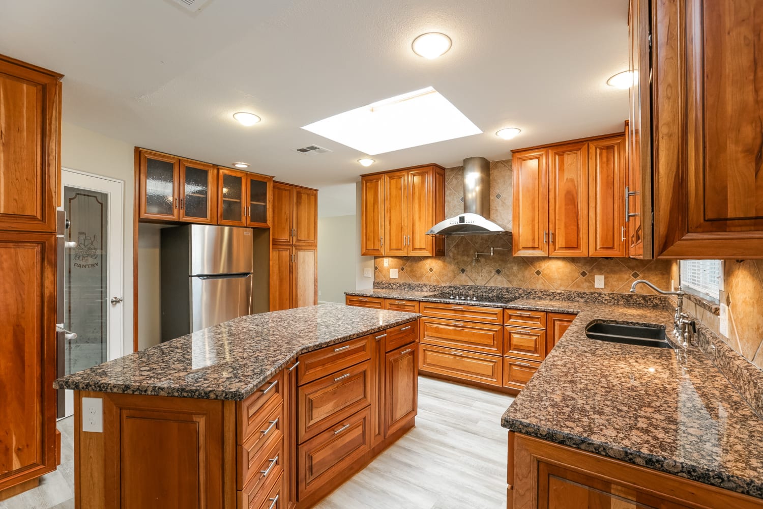 16424 N 51St Dr photo 5
