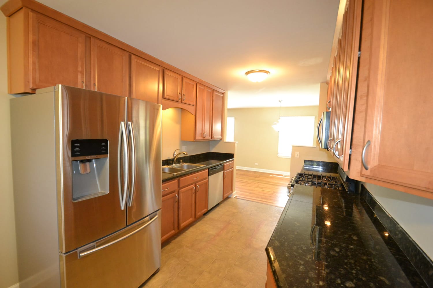 680 Mohave St photo 4