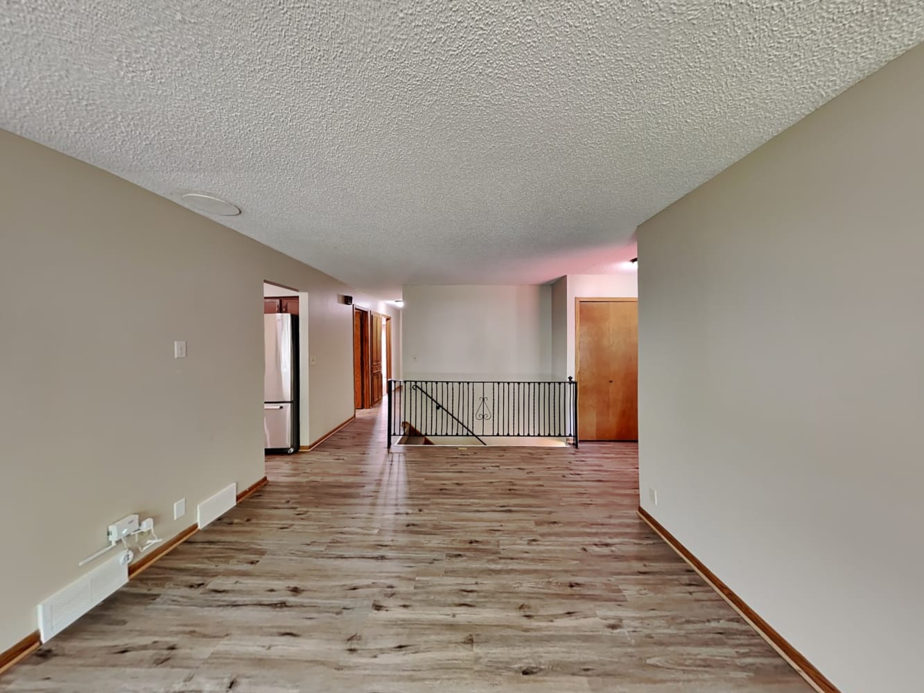 4224 Grimes Ave N photo 5