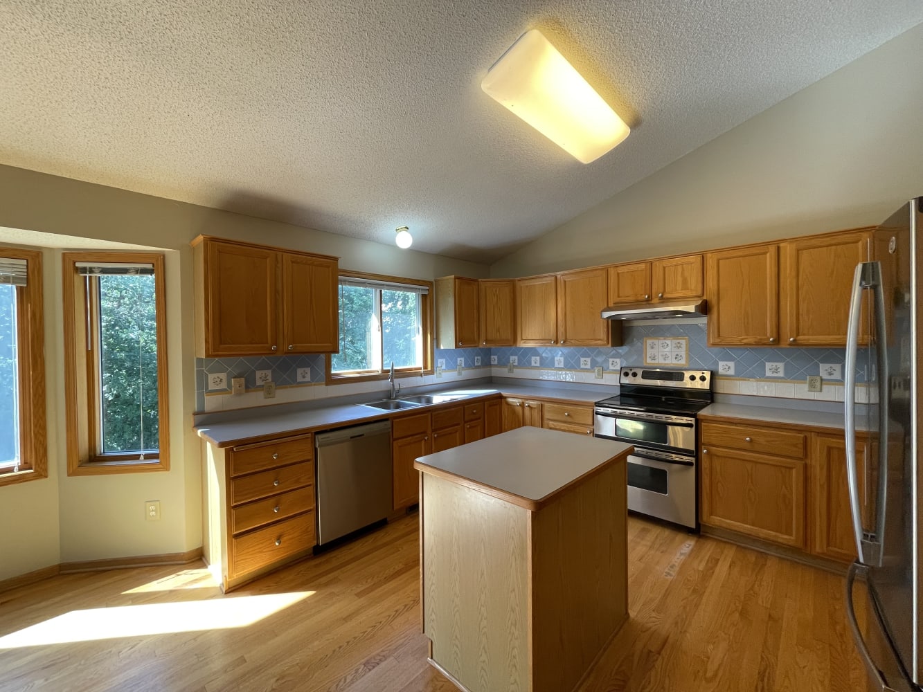 13470 Dellwood Way photo 5
