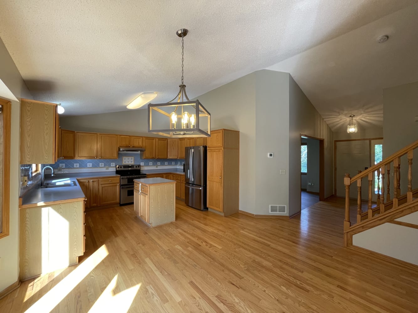 13470 Dellwood Way photo 4