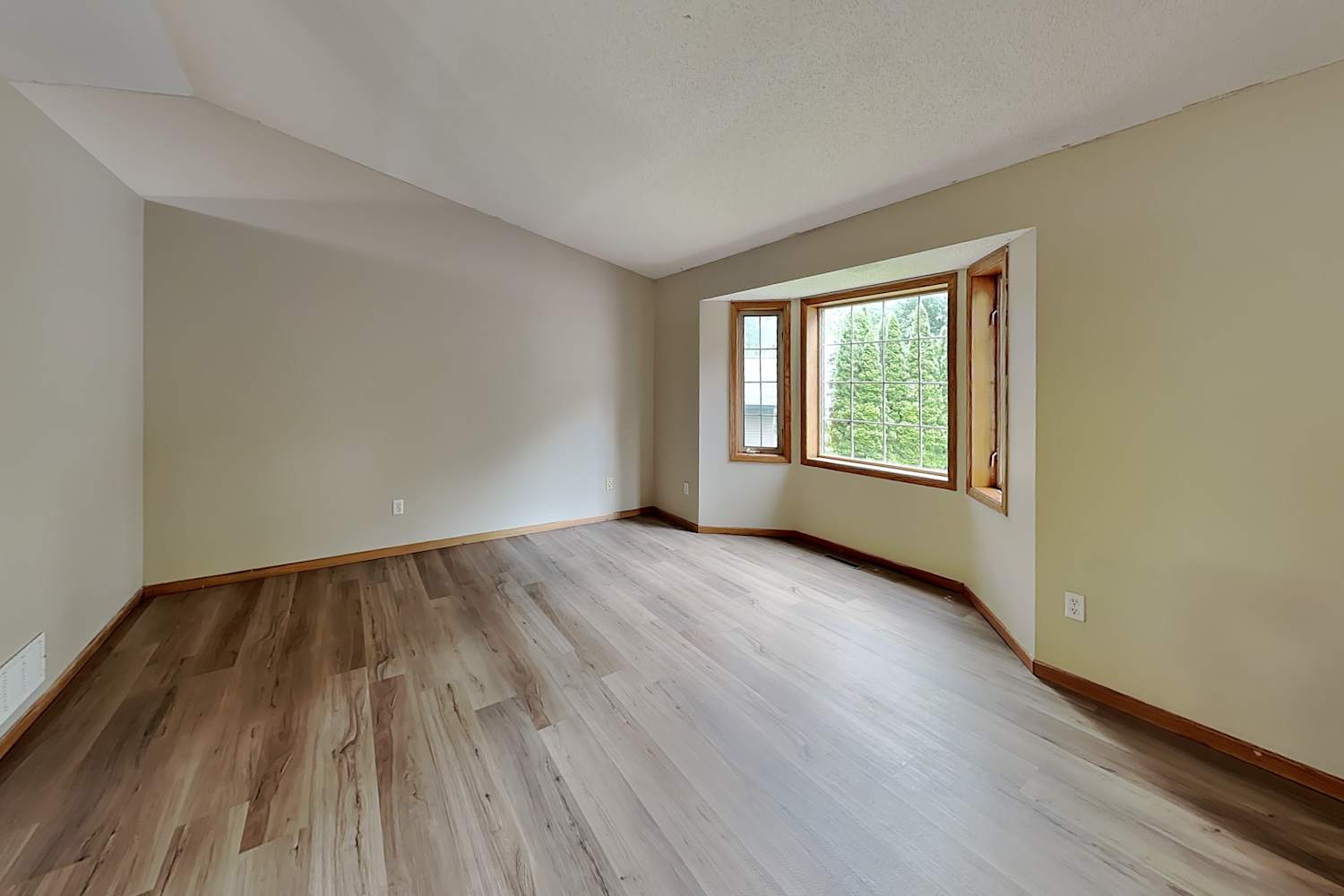 14541 Crane St NW photo 5