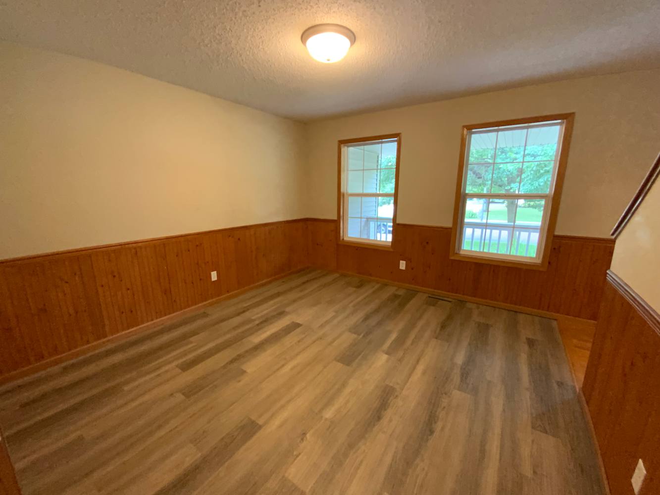 10322 Kali Ave NE photo 3