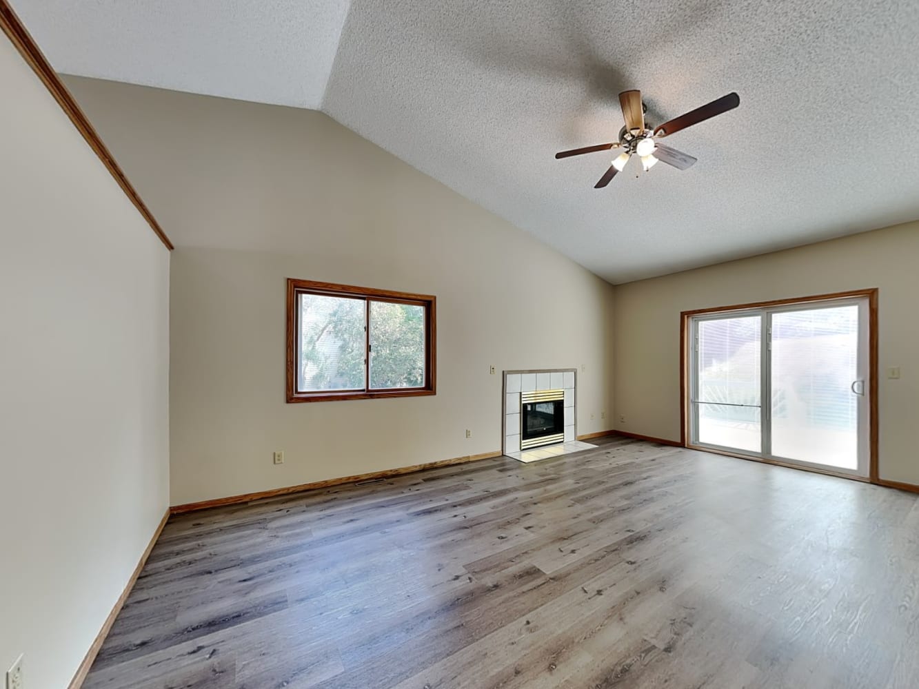 2337 Windsor Ln photo 5