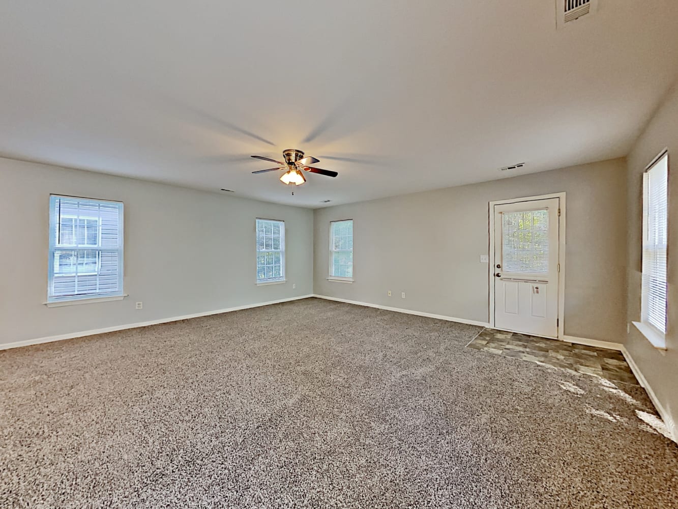 1320 Eastway Dr photo 5