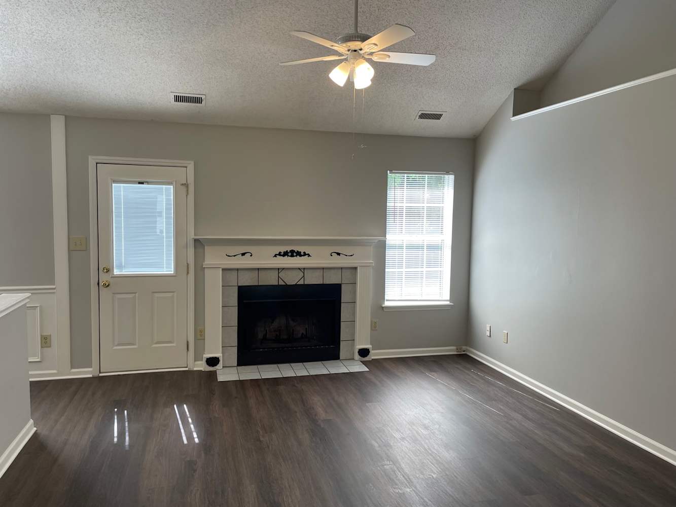 14515 Smith Rd photo 3