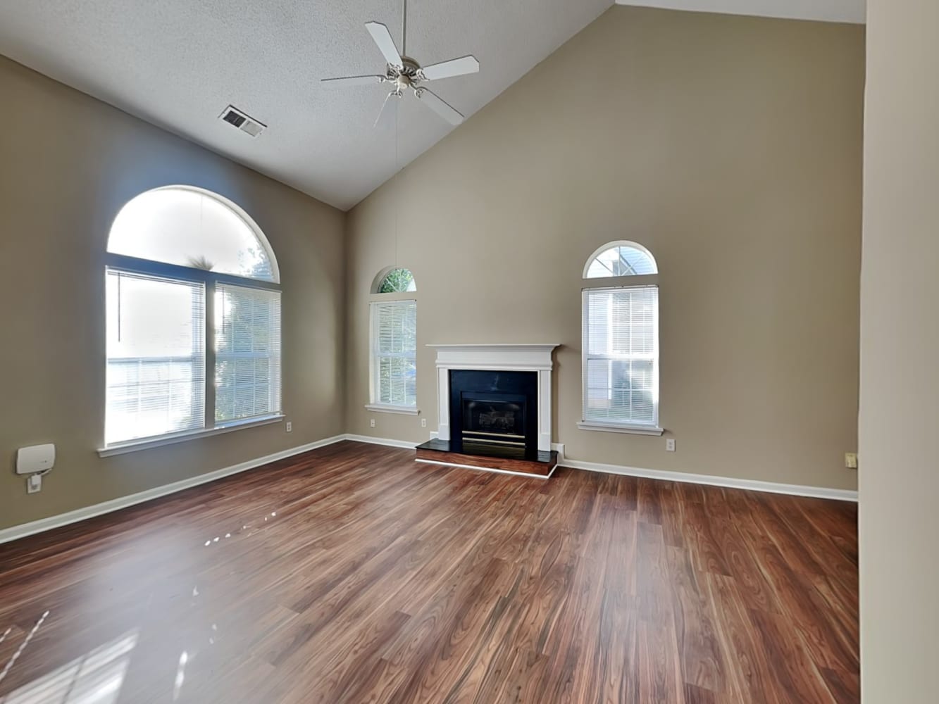 10600 Northwoods Forest Dr photo 4