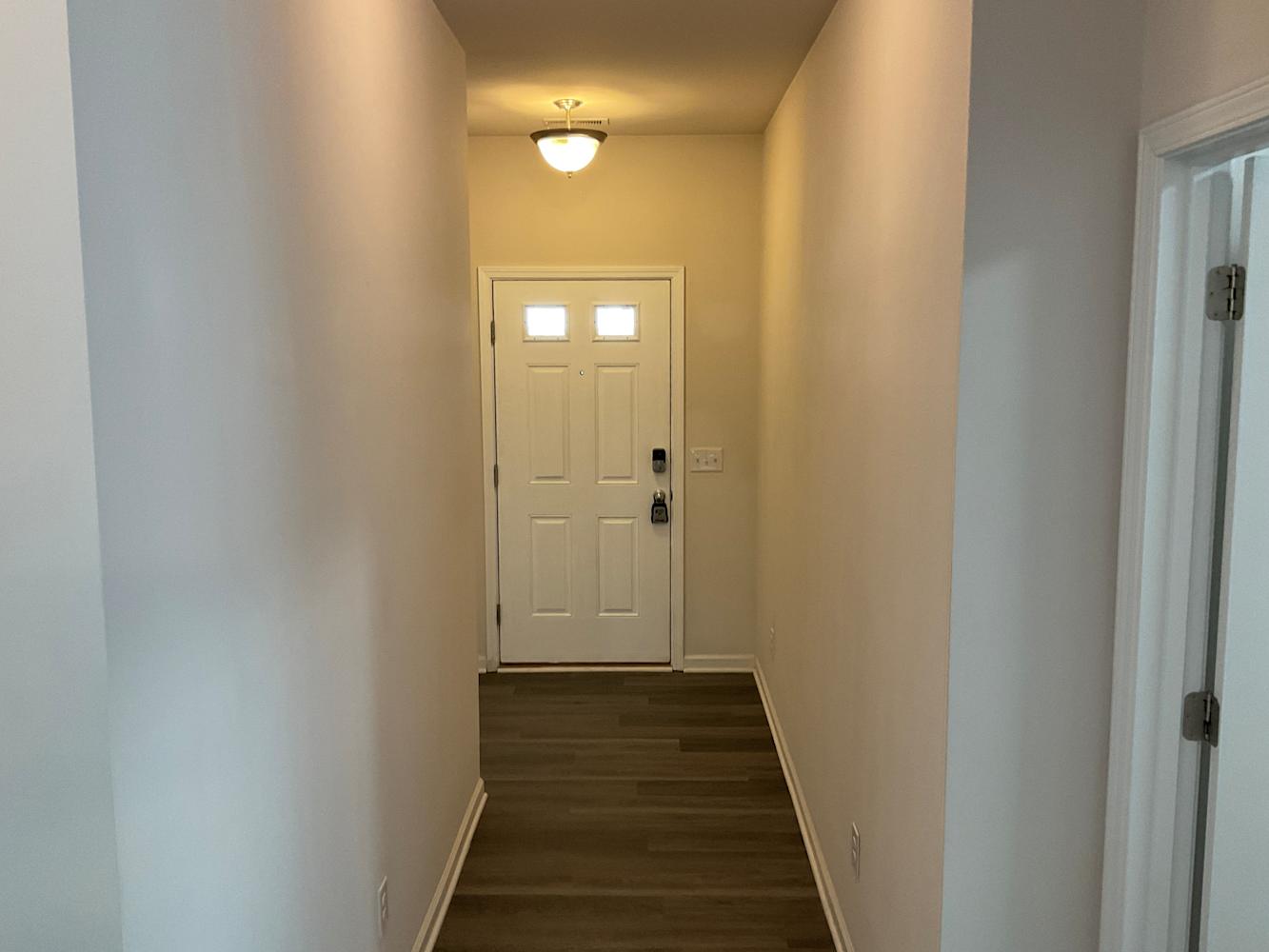109 Brookbank Ct photo 2