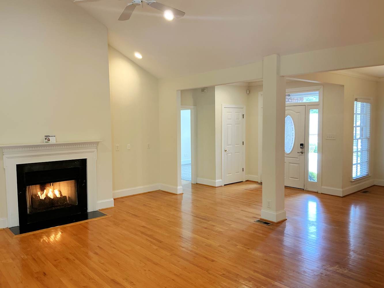 1208 Champions Pointe Dr photo 2