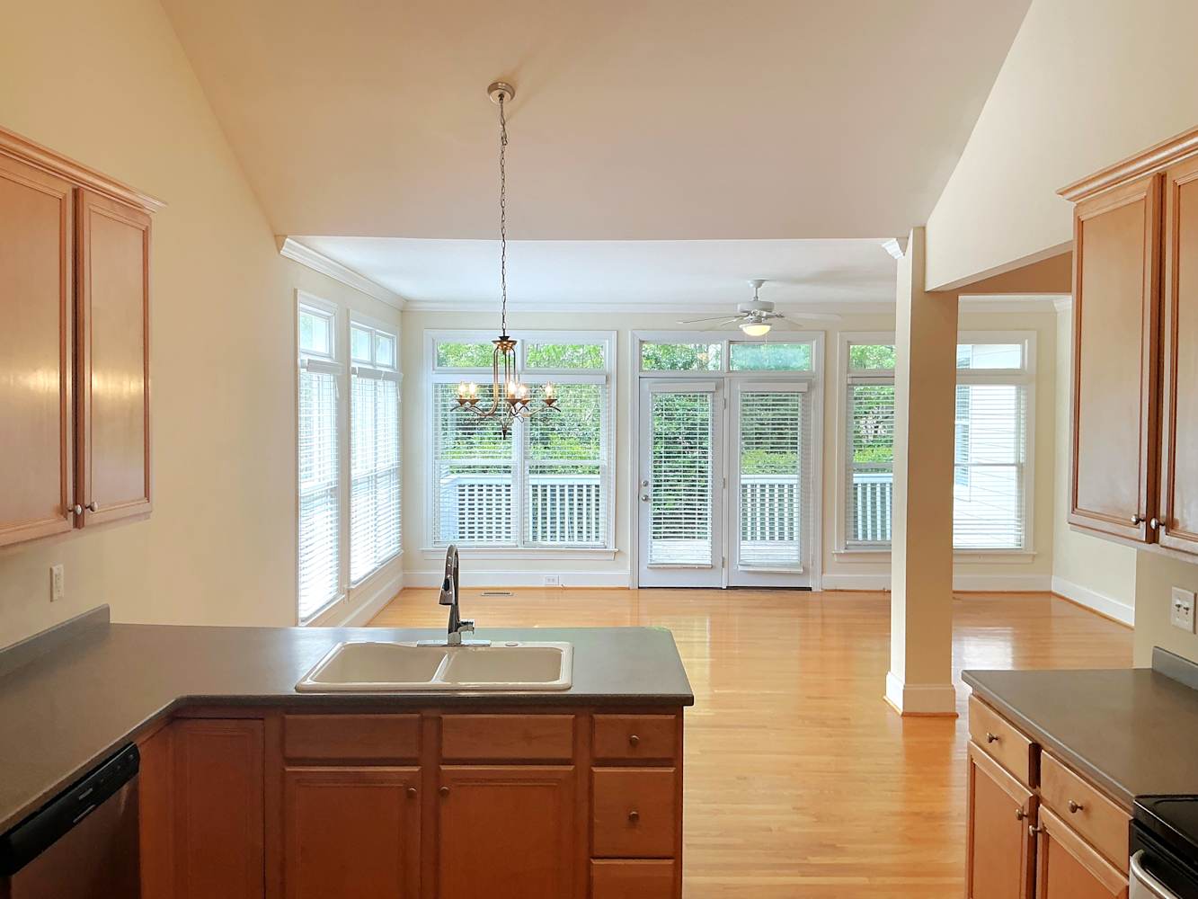 1208 Champions Pointe Dr photo 5