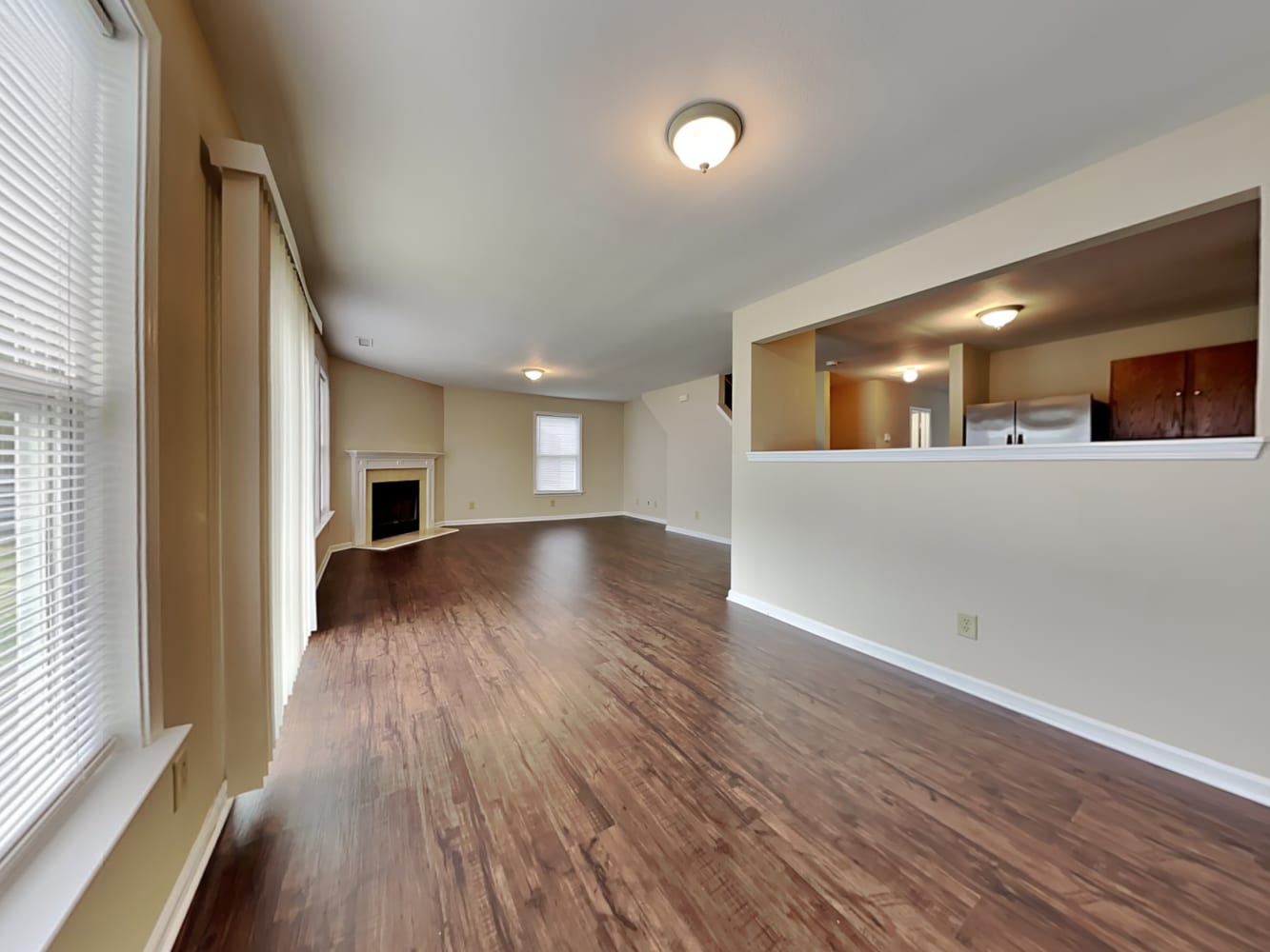 4543 Stone Mountain Dr photo 4