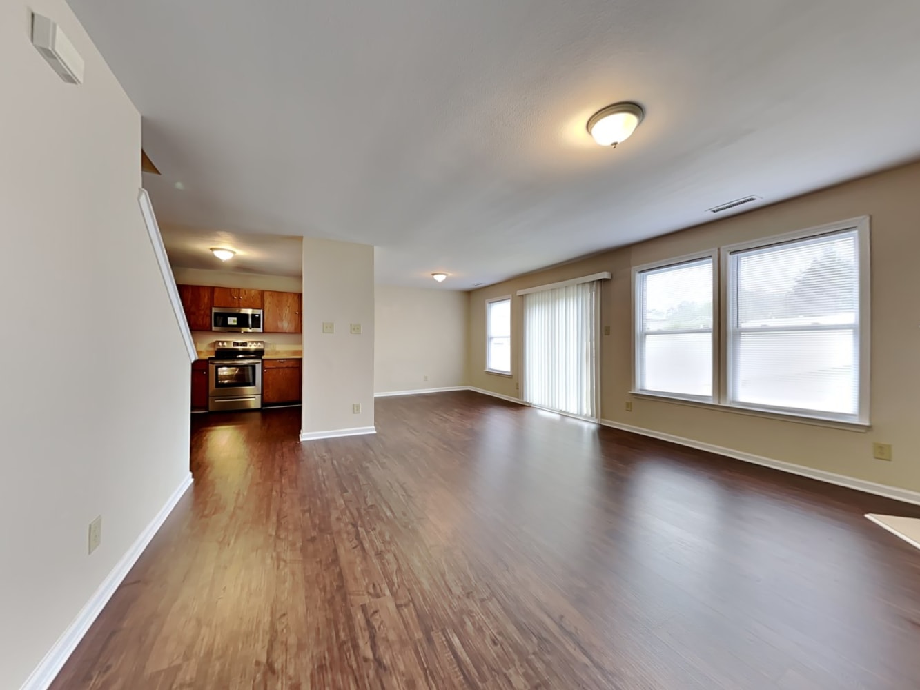 4543 Stone Mountain Dr photo 5
