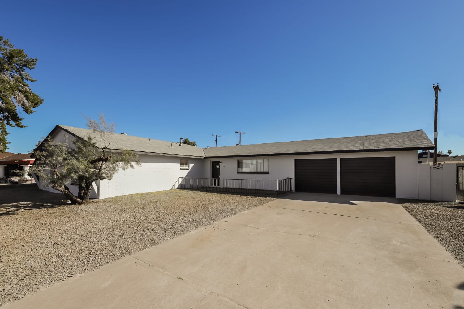 5031 N 65Th Avenue photo 2