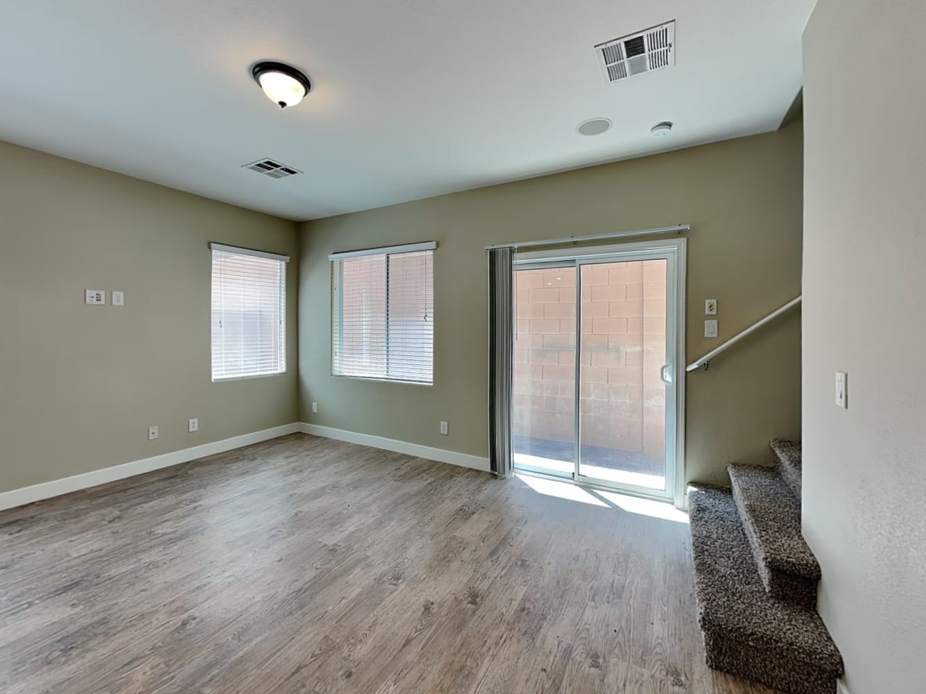 157 Almond Ridge Pl photo 4