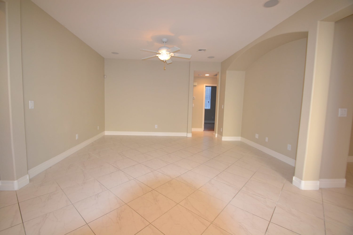 11254 Piazzale St photo 4