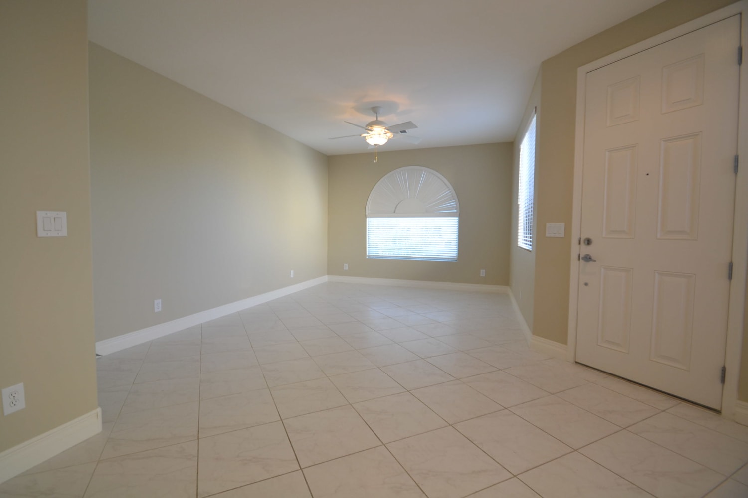 11254 Piazzale St photo 2